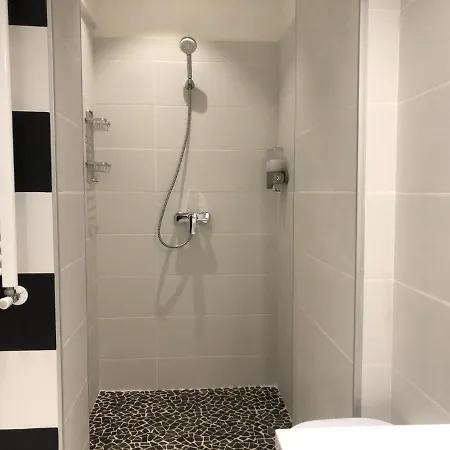 Stylish Westpark 2 Residence Lake View W8 Bucarest Esterno foto