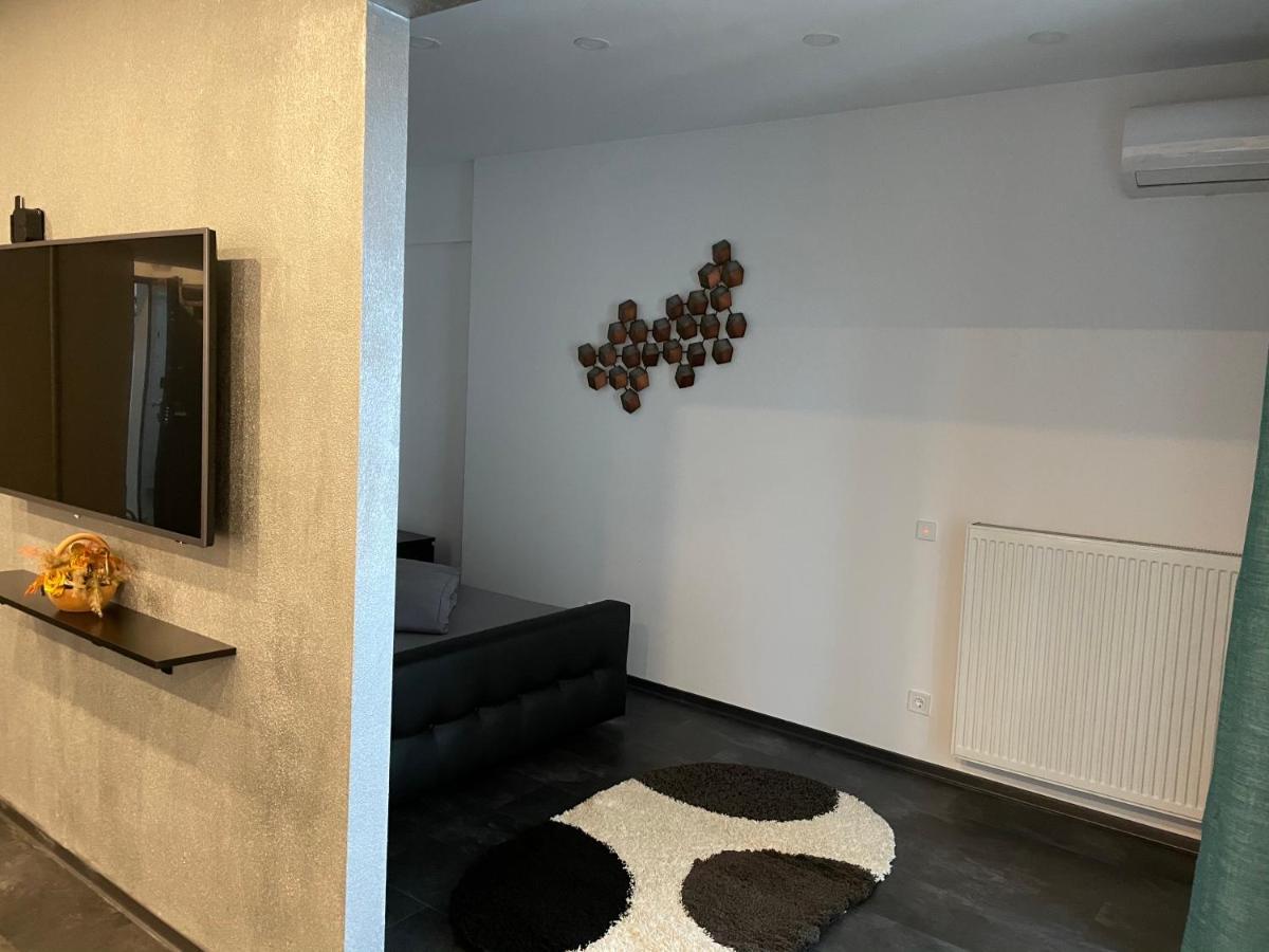 Stylish Westpark 2 View W8 Appartamento Bucarest